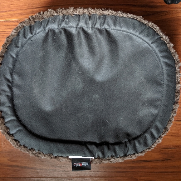 Pet Bed - Picture 2 of 2